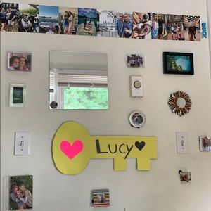 Meet your Posher, Lucy